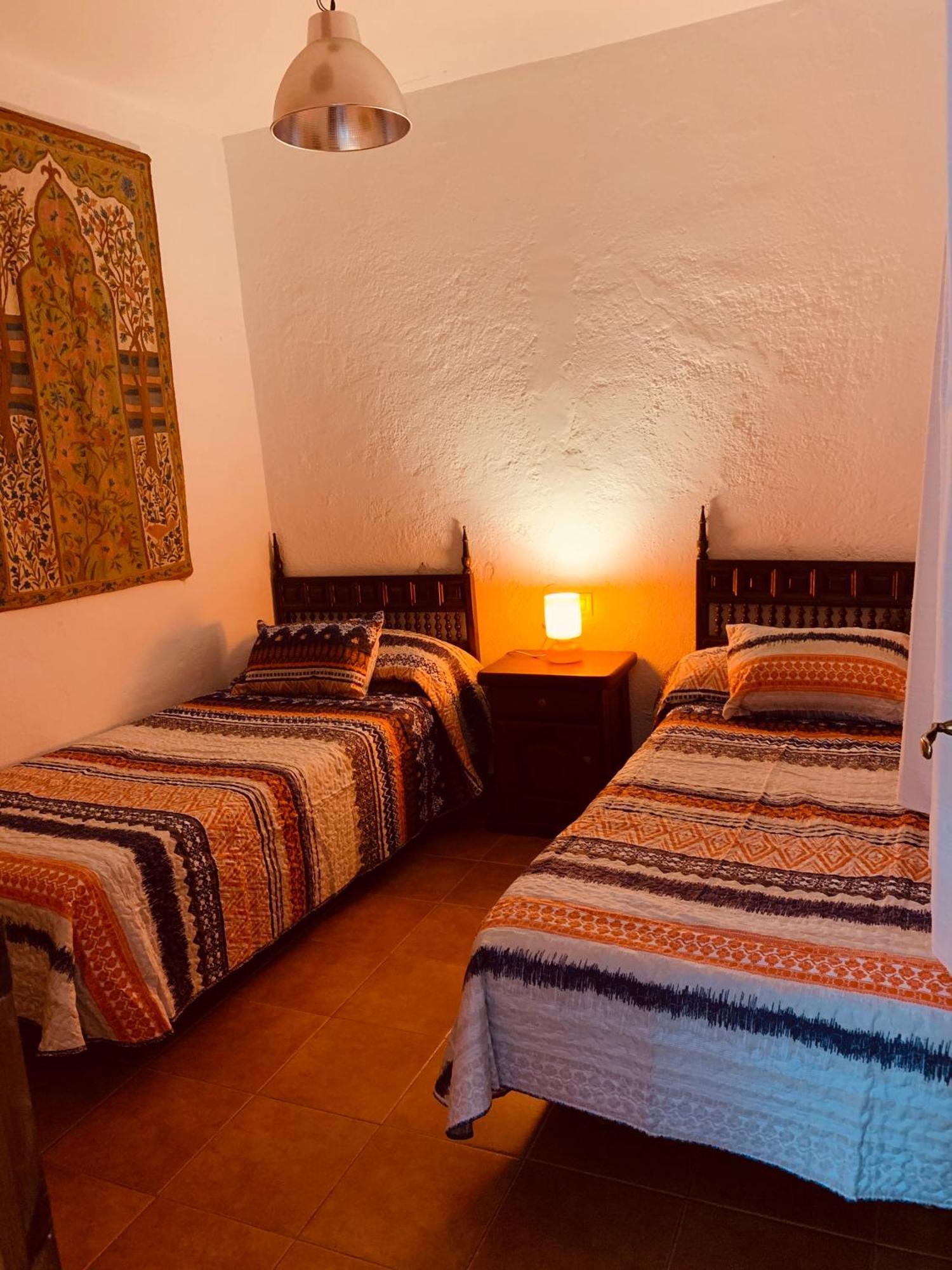 Barranco De La Salud Guest House Laroles Ruang foto