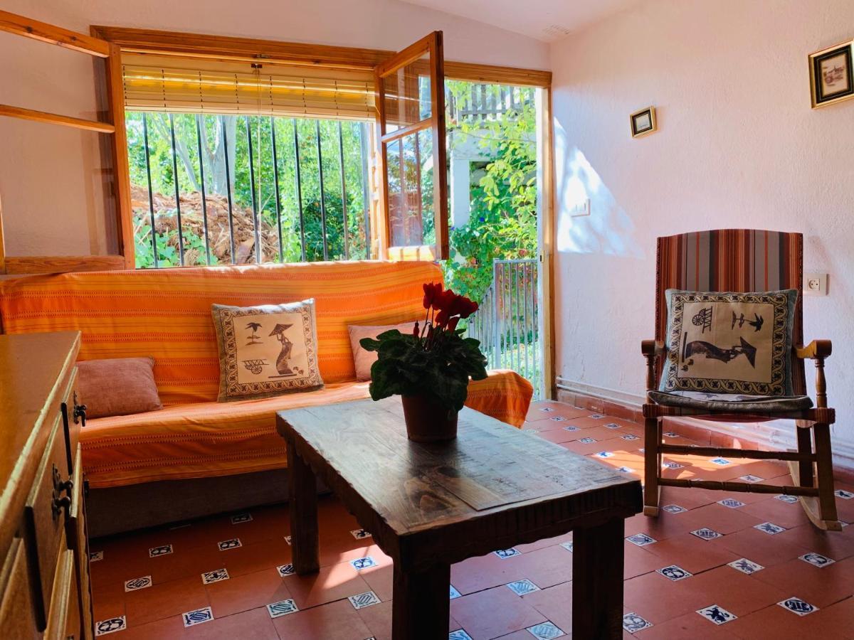 Barranco De La Salud Guest House Laroles Bagian luar foto